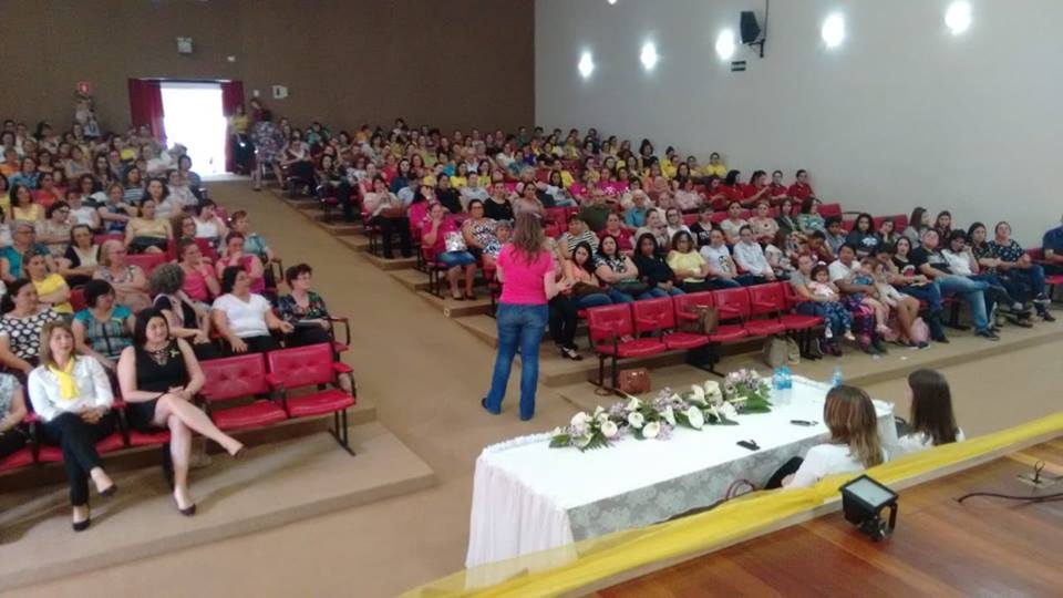 Ipiranguenses participam de palestra sobre Feminicídio e câncer de mama