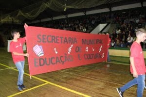 Semana da Escola desenvolve atividades com tema dos 30 anos do município